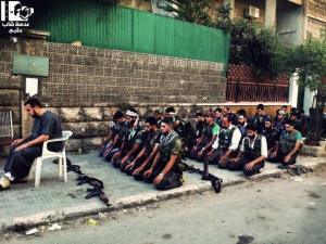 Syria-FSA-Fighters-Pray-in-Salaheddine1.jpg?resize=300%2C225